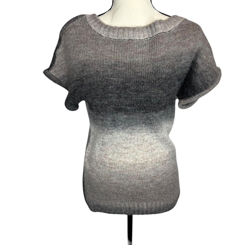 Charlotte Russe Ombre Knit Sweater Size L Gray Cozy Short Sleeve Top